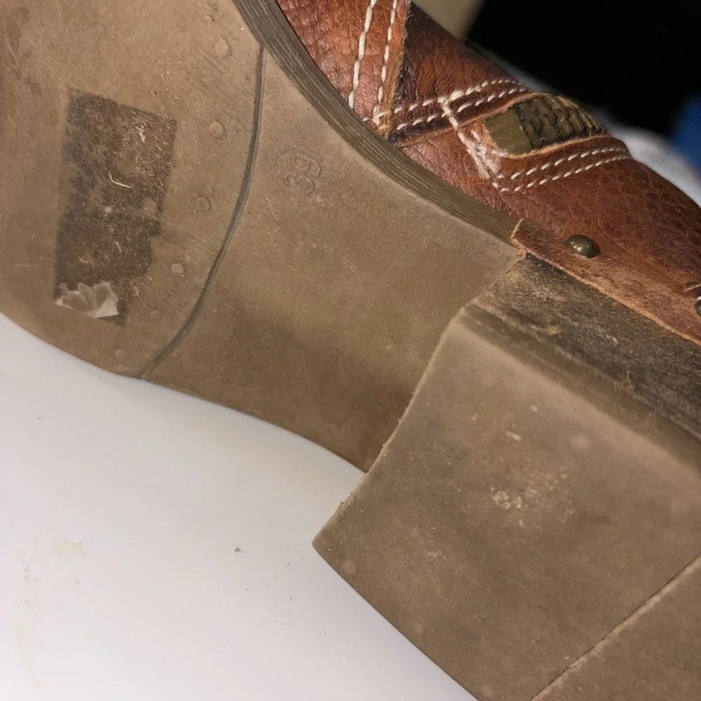 Sundance Etta ~ Brown Leather Jo Western Festival Booties Boots Zip ~ Size 39